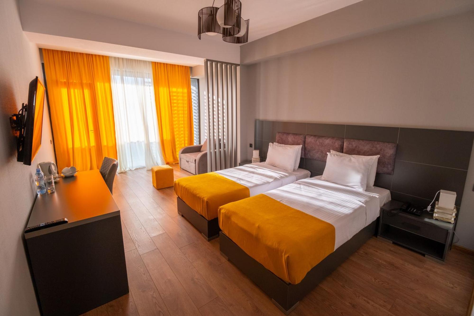 Jazz Hotel Tbilisi Exterior photo